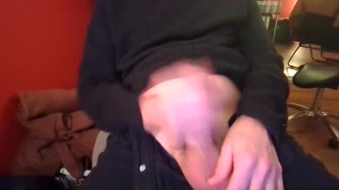 Snapshot of joeblow2525 chatting on December 17, 2024, 4:21 pm joeblow2525 online show from December 17, 2024, 4:21 pm