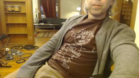 joebo7575 online show from January 23, 2025, 7:54 am