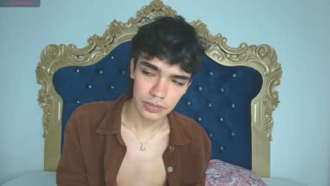 joecollins_ online show from October 23, 2025, 9:46 pm