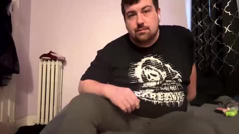 Snapshot of joejoe329 chatting on January 1, 2025, 6:06 pm joejoe329 online show from January 1, 2025, 6:06 pm