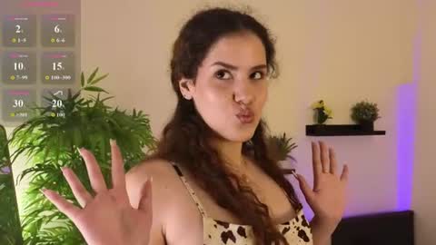 Mia online show from June 13, 2026, 10:13 am