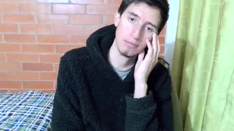 johan70nsexy online show from May 2, 2026, 1:32 am