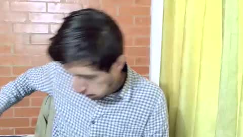 johan70nsexy online show from May 7, 2026, 1:05 pm