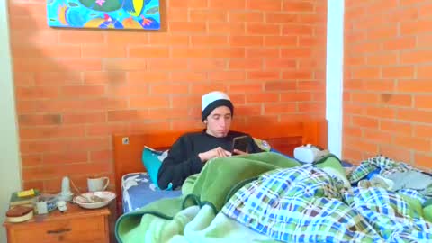 johan70nsexy online show from June 12, 2026, 2:38 pm