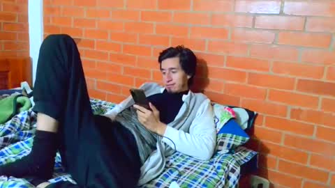 johan70nsexy online show from July 3, 2026, 4:30 am