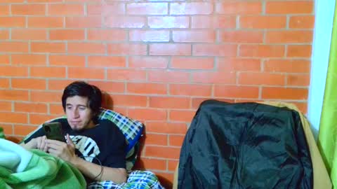 johan70nsexy online show from July 11, 2026, 10:22 pm
