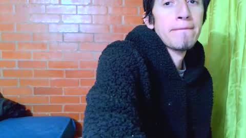 johan70nsexy online show from July 25, 2026, 11:24 pm