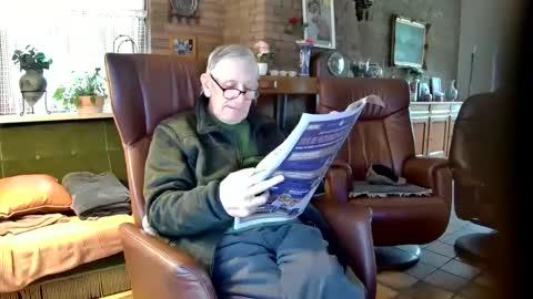 johan7 heet online show from December 11, 2024, 1:28 pm