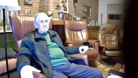 johan7 heet online show from December 13, 2024, 8:15 pm