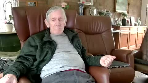 johan7 heet online show from January 29, 2025, 2:32 pm