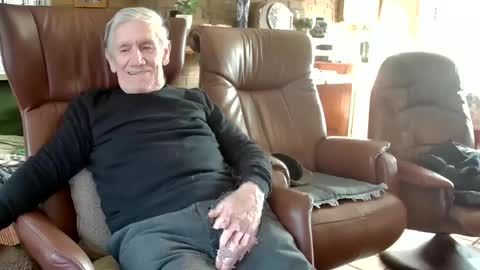 johan7 heet online show from February 21, 2025, 3:10 pm