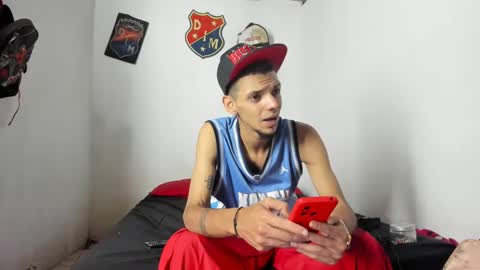 johan_and_antonella online show from March 4, 2025, 11:22 pm