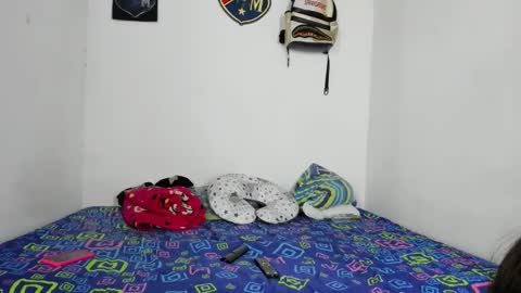 johan_and_antonella online show from October 15, 2025, 2:55 am