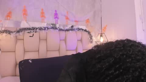 Johan  online show from October 17, 2025, 11:35 am