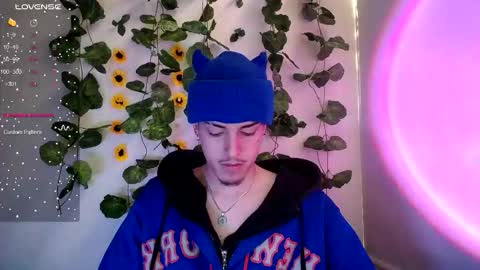 Snapshot of johan_parker222 chatting on September 22, 2025, 6:32 pm johan_parker222 online show from September 22, 2025, 6:32 pm