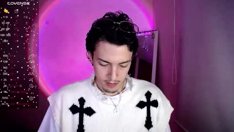 Snapshot of johan_parker222 chatting on February 17, 2026, 1:24 am johan_parker222 online show from February 17, 2026, 1:24 am