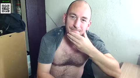 Snapshot of johanbarker chatting on December 10, 2024, 5:22 pm Johan online show from December 10, 2024, 5:22 pm