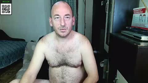 Snapshot of johanbarker chatting on December 24, 2024, 8:00 am Johan online show from December 24, 2024, 8:00 am