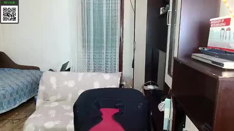 Snapshot of johanbarker chatting on December 24, 2024, 11:06 am Johan online show from December 24, 2024, 11:06 am