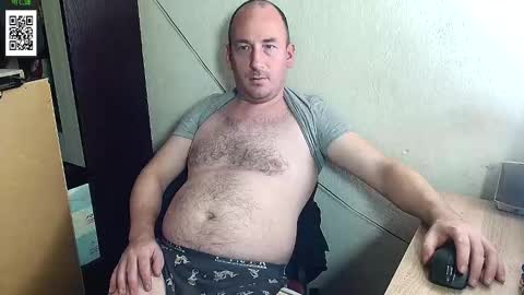 Snapshot of johanbarker chatting on January 28, 2025, 6:07 pm Johan online show from January 28, 2025, 6:07 pm