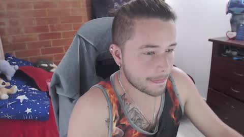 Snapshot of johanleonsweetboy chatting on February 10, 2026, 7:18 pm JOHAN independient model online show from February 10, 2026, 7:18 pm