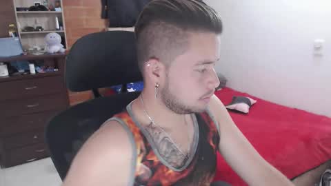 Snapshot of johanleonsweetboy chatting on February 17, 2026, 4:13 pm JOHAN independient model online show from February 17, 2026, 4:13 pm