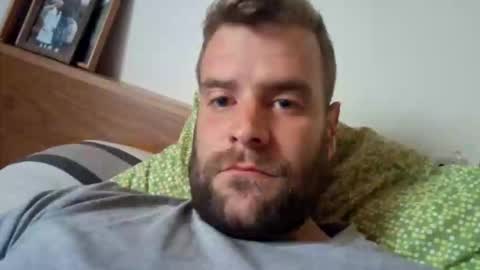 johannesu3 online show from October 19, 2025, 6:36 am