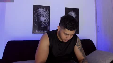 Johan Smith online show from October 31, 2025, 12:33 am