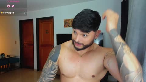 Snapshot of johatsu chatting on December 8, 2024, 11:51 pm King - online show from December 8, 2024, 11:51 pm