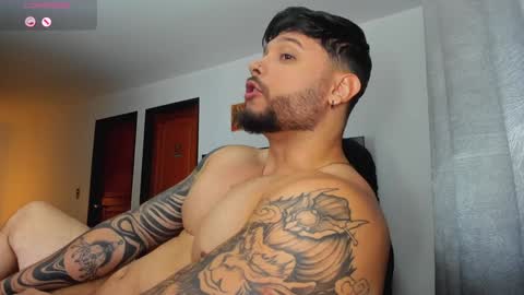 Snapshot of johatsu chatting on December 14, 2024, 11:23 pm King - online show from December 14, 2024, 11:23 pm