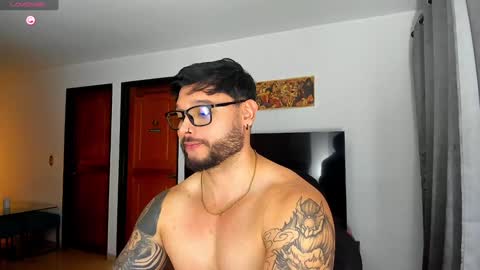 Snapshot of johatsu chatting on December 28, 2024, 3:47 am King - online show from December 28, 2024, 3:47 am