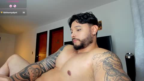 Snapshot of johatsu chatting on January 21, 2025, 3:15 am King - online show from January 21, 2025, 3:15 am