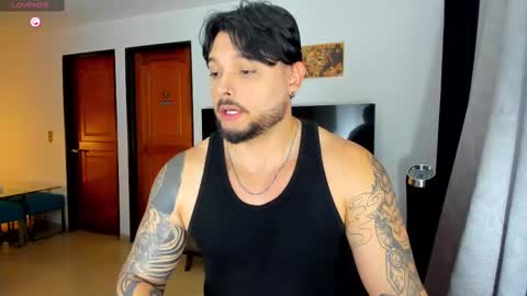 Snapshot of johatsu chatting on March 7, 2025, 10:10 pm King - online show from March 7, 2025, 10:10 pm