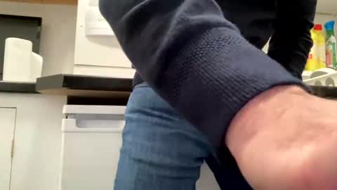 Snapshot of john06070 chatting on December 17, 2024, 5:58 pm Uk daddy online show from December 17, 2024, 5:58 pm