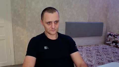 Snapshot of john_3019 chatting on January 18, 2026, 7:39 pm John online show from January 18, 2026, 7:39 pm