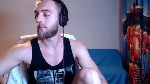 Snapshot of john_green77 chatting on January 20, 2025, 4:43 am John online show from January 20, 2025, 4:43 am