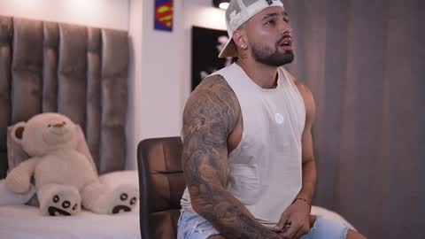 john online show from January 24, 2025, 11:23 pm