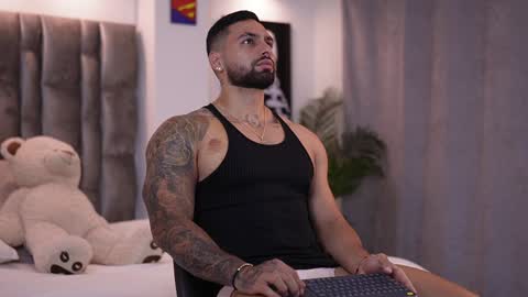 john online show from January 29, 2025, 6:39 pm