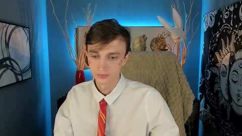 Snapshot of john_weasley chatting on February 14, 2025, 9:10 pm John online show from February 14, 2025, 9:10 pm