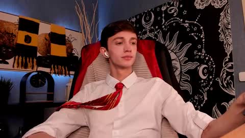 Snapshot of john_weasley chatting on March 1, 2025, 3:21 am John online show from March 1, 2025, 3:21 am