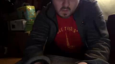Snapshot of johnbee8989 chatting on March 13, 2026, 7:04 am johnbee8989 online show from March 13, 2026, 7:04 am