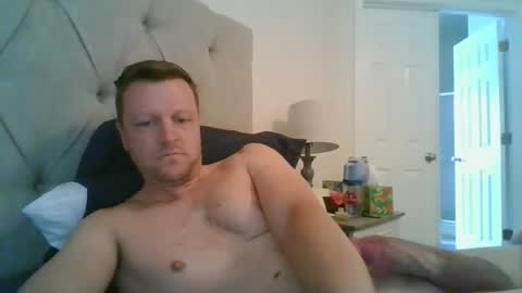 johnd101020 online show from February 18, 2026, 2:13 pm