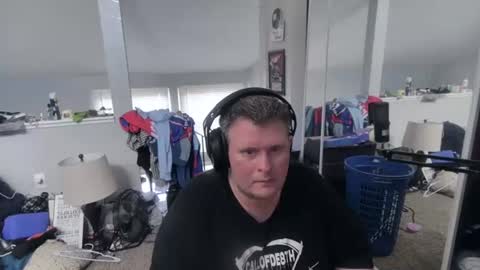 Snapshot of johnfernandez784 chatting on June 15, 2026, 1:35 pm johnfernandez784 online show from June 15, 2026, 1:35 pm
