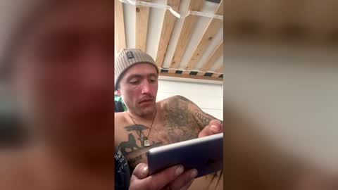 Snapshot of johngiaver3 chatting on April 9, 2026, 11:37 am johngiaver3 online show from April 9, 2026, 11:37 am