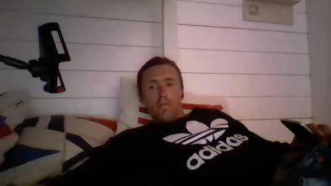 Snapshot of johngiaver3 chatting on May 11, 2026, 12:55 pm johngiaver3 online show from May 11, 2026, 12:55 pm
