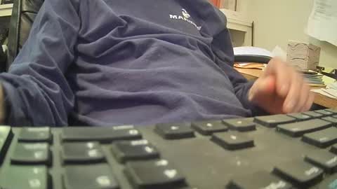 Snapshot of johngp777 chatting on April 19, 2026, 8:44 pm johngp777 online show from April 19, 2026, 8:44 pm