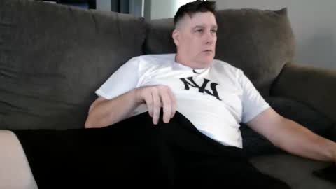 Snapshot of johninvegas chatting on March 15, 2026, 9:54 pm johninvegas online show from March 15, 2026, 9:54 pm