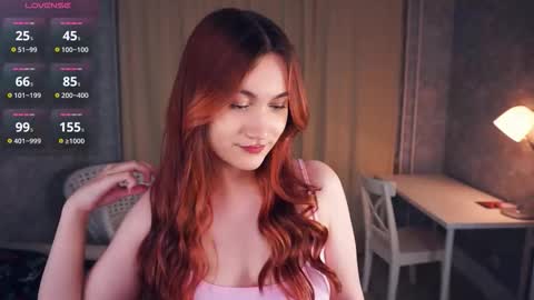 Snapshot of johnnietantum chatting on November 28, 2025, 6:43 pm Rocio online show from November 28, 2025, 6:43 pm