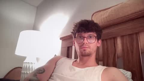 Johnny online show from October 8, 2025, 2:53 am