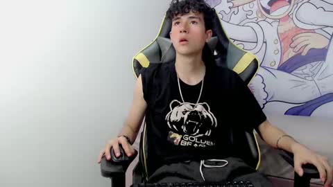 johnny_cagee online show from January 22, 2025, 4:55 am